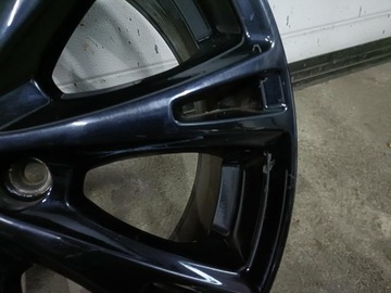 product-additional-image