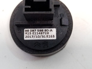 product-additional-image