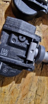 product-additional-image