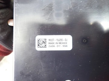 product-additional-image