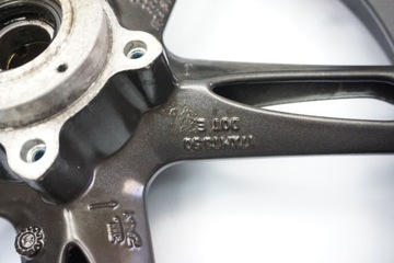 product-additional-image