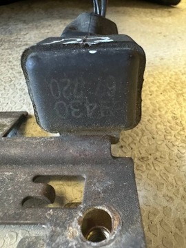 product-additional-image
