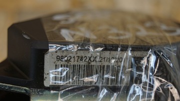 product-additional-image
