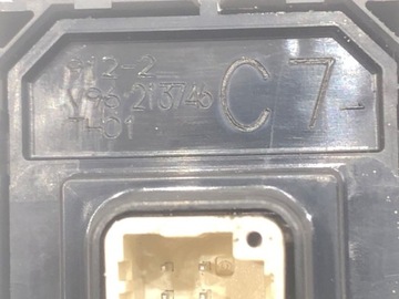 product-additional-image