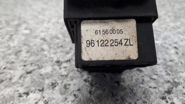 product-additional-image