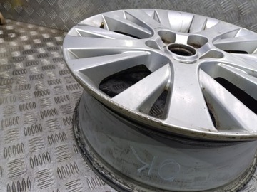 product-additional-image