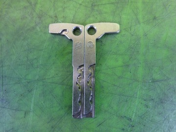 product-additional-image