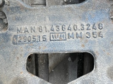 product-additional-image