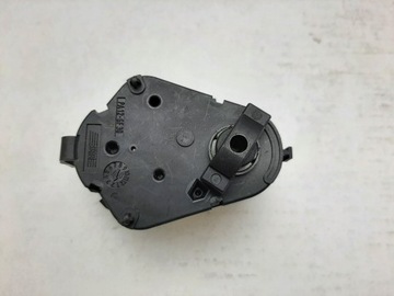 product-additional-image
