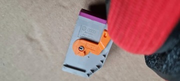 product-additional-image