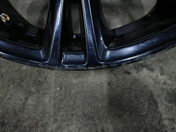 product-additional-image