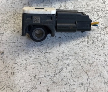 product-additional-image