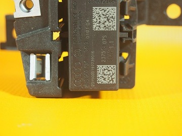 product-additional-image