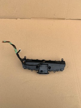 product-additional-image