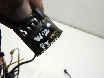 product-additional-image